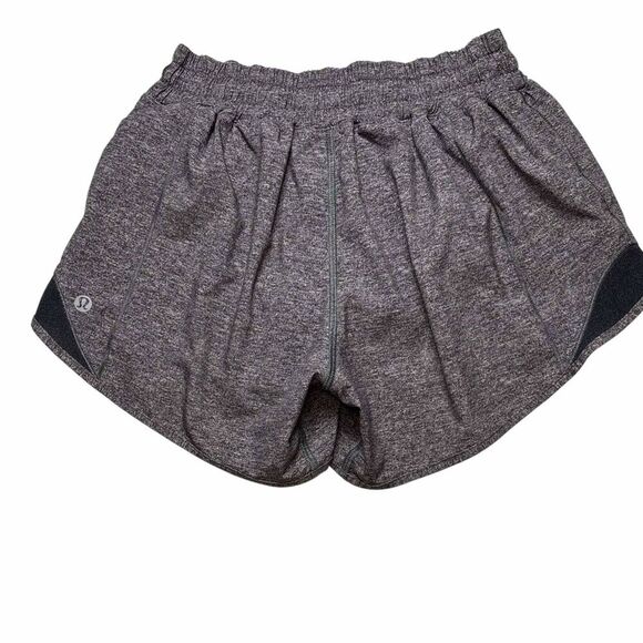 Lululemon Hotty Hot Low-Rise Short 4" *Heather Lux Multi Black - Picture 4 of 10